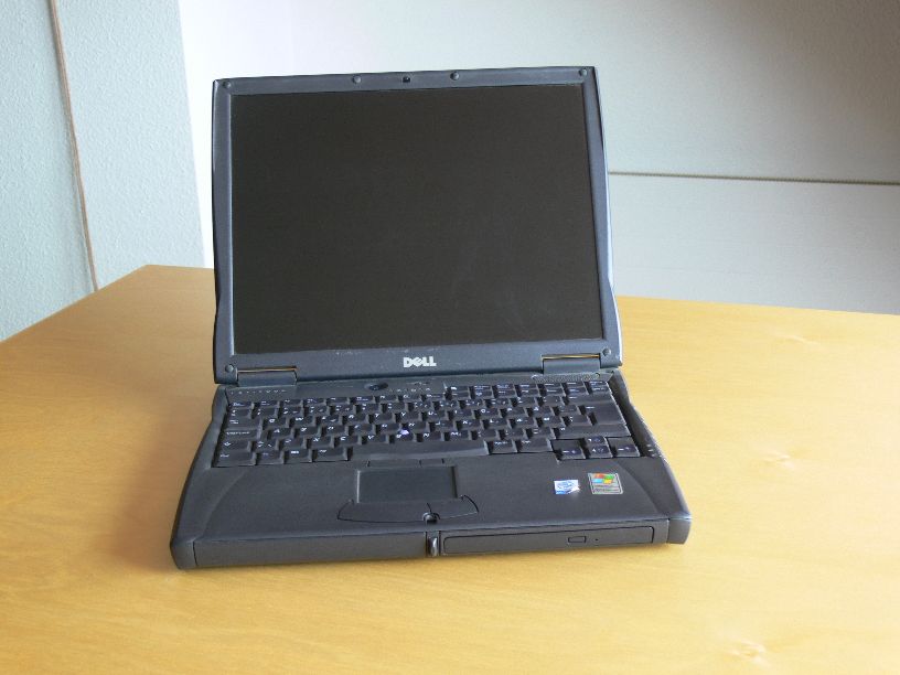 Dell Laptop Pp01L